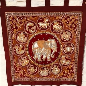 Gorgeous New, Luxury, Handmade, Wall Hanging/cloth mural from Asia